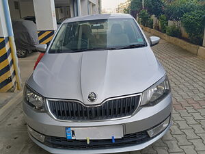 Second Hand Skoda Rapid Ambition 1.5 TDI in Bangalore