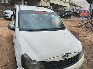 Second Hand Mahindra Quanto C6 in Anand