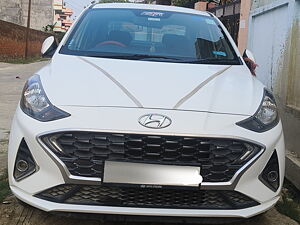 Second Hand Hyundai Aura SX 1.2 (O) Petrol in Mau