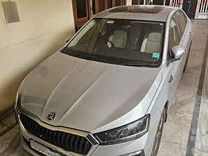 Second Hand स्कोडा स्लाविया स्टाइल 1.5l TSI DSG in भरतपुर