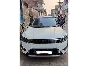 Second Hand महिंद्रा xuv300 w8 1.5 डीज़ल in कानपुर नगर