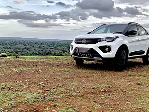 Second Hand Tata Nexon XZ Plus (HS) in Pune