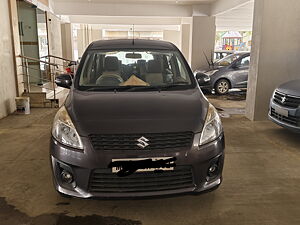 Second Hand Maruti Suzuki Ertiga ZXi in Navi Mumbai