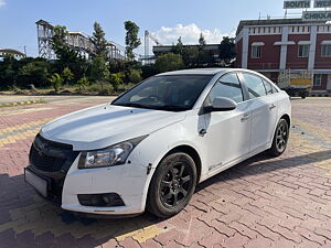 Second Hand Chevrolet Cruze LTZ in Chikamagalur