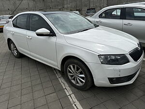 Second Hand Skoda Octavia 1.8 TSI Style Plus AT in Pune