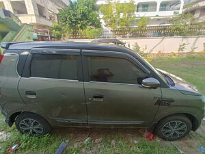 Second Hand Maruti Suzuki Wagon R ZXi 1.2 in East Godavari