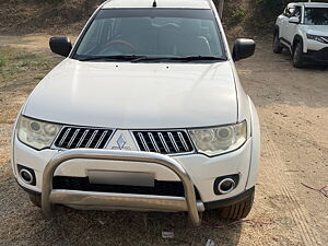 Second Hand Mitsubishi Pajero 2.5 MT in Rohtak