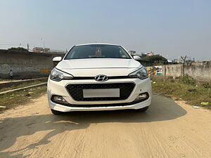 Second Hand Hyundai Elite i20 Sportz 1.4 in Ghaziabad