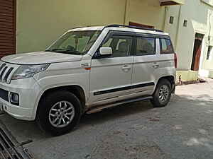 Second Hand மஹிந்திரா  tuv300 t8 in ஜாலாவட்