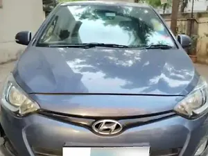 Second Hand Hyundai i20 Sportz 1.4 CRDI in Mumbai