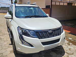 Second Hand மஹிந்திரா  xuv500 w10 ஏடீ in கோயம்புத்தூர்