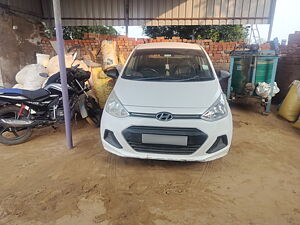 Second Hand Hyundai Xcent Base 1.2 in Mahendragarh