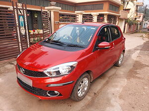 Second Hand Tata Tiago Revotron XZ in Rourkela