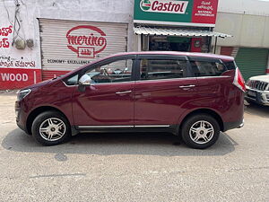 Second Hand Mahindra Marazzo M6 7 STR in Hyderabad