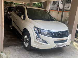 Second Hand महिंद्रा XUV500 w10 in कोलकाता