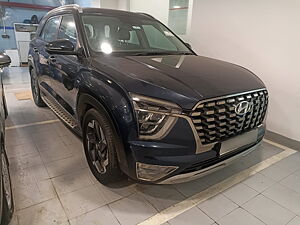 Second Hand Hyundai Alcazar Signature (O) 7 Seater 1.5 Diesel AT in Noida