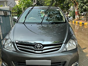 Second Hand Toyota Innova 2.5 VX 7 STR in Hyderabad