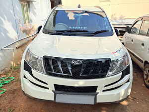 Second Hand महिंद्रा XUV500 w8 in कदुर