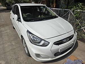 Second Hand Hyundai Verna Fluidic 1.6 VTVT SX in Bhopal