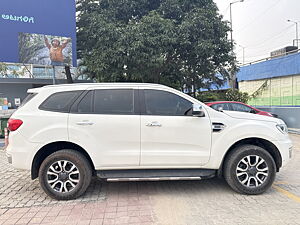 Second Hand Ford Endeavour Titanium Plus 2.0 4x4 AT in Bangalore