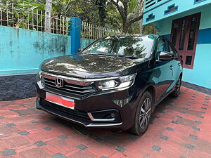 Second Hand Honda Amaze VX CVT 1.2 Petrol [2021] in Thiruvananthapuram