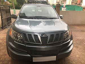 Second Hand महिंद्रा XUV500 w6 in नवी मुंबई