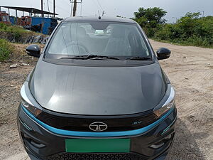 Second Hand Tata Tiago EV XZ Plus Tech LUX Long Range in Hyderabad