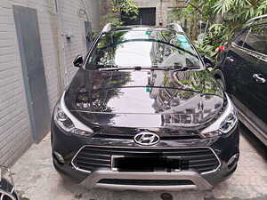 Second Hand Hyundai i20 Active 1.2 SX in Kolkata