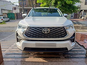 Second Hand Toyota Innova Hyrcross VX Hybrid 7 STR in Karnal