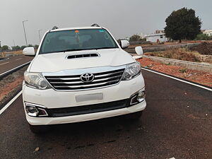 Second Hand Toyota Fortuner 4x2 AT in Bangalore