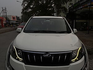 Second Hand Mahindra XUV500 W10 in Nagpur