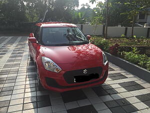 Second Hand Maruti Suzuki Swift VXi in Alleppey