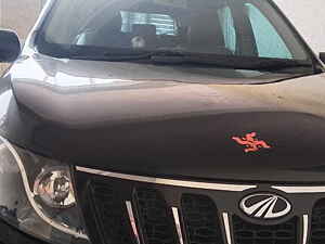 Second Hand महिंद्रा XUV500 w10 in दिल्ली