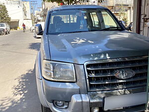 Second Hand Ford Endeavour XLT TDCi 4x2 in Rajkot