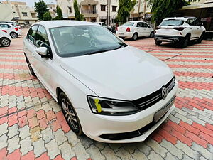 Second Hand Volkswagen Jetta Highline TDI in Ahmedabad