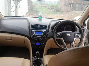 Second Hand Hyundai Verna Fluidic 1.6 CRDi in Ambala City