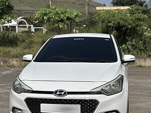 Second Hand Hyundai i20 Asta 1.4 CRDI in Nashik