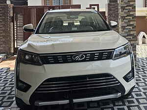 Second Hand महिंद्रा xuv300 W8 (O) 1.2 पेट्रोल [2019] in पांवटा साहिब