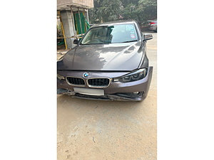 Second Hand BMW 3-Series 320d Sport Line in Delhi