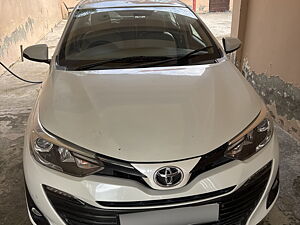 Second Hand Toyota Yaris VX CVT [2018-2020] in Greater Noida