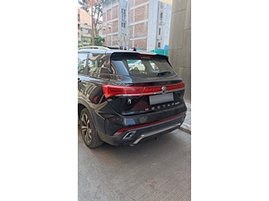 Second Hand MG Hector Plus Sharp Pro 1.5 Turbo Petrol 7 STR in Pune