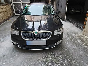 Second Hand Skoda Superb Elegance 1.8 TSI AT in Bangalore