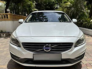 Second Hand Volvo S60 Kinetic D4 in Hyderabad