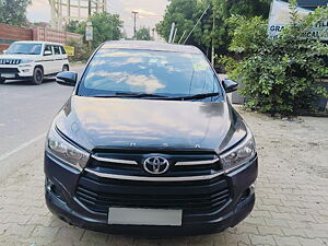 Second Hand Toyota Innova Crysta 2.4 GX 7 STR [2016-2020] in Mansa