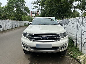 Second Hand Ford Endeavour Titanium 2.0 4x2 AT in Nagpur