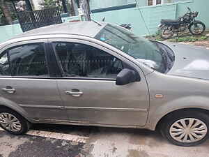 Second Hand फ़ोर्ड फ़‍िस्‍टा ‍/ क्लासिक lxi 1.4 tdci in बैंगलोर