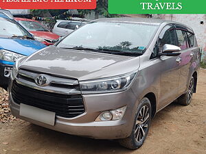 Second Hand Toyota Innova Crysta 2.4 ZX 7 STR [2016-2020] in Vellore