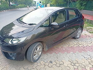 Second Hand Honda Jazz V Petrol in Delhi