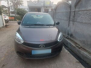 Second Hand Tata Tiago Revotorq XE [2016-2019] in Jalgaon