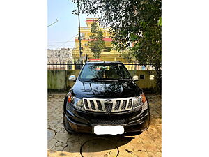 Second Hand Mahindra XUV500 W4 in Rae Bareli